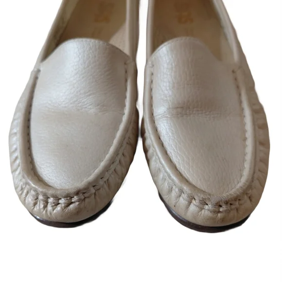 SAS Simplify Slip On Loafers Women's Size 8 Wide Pearl Leather Loafer Flats - Picture 2 of 10